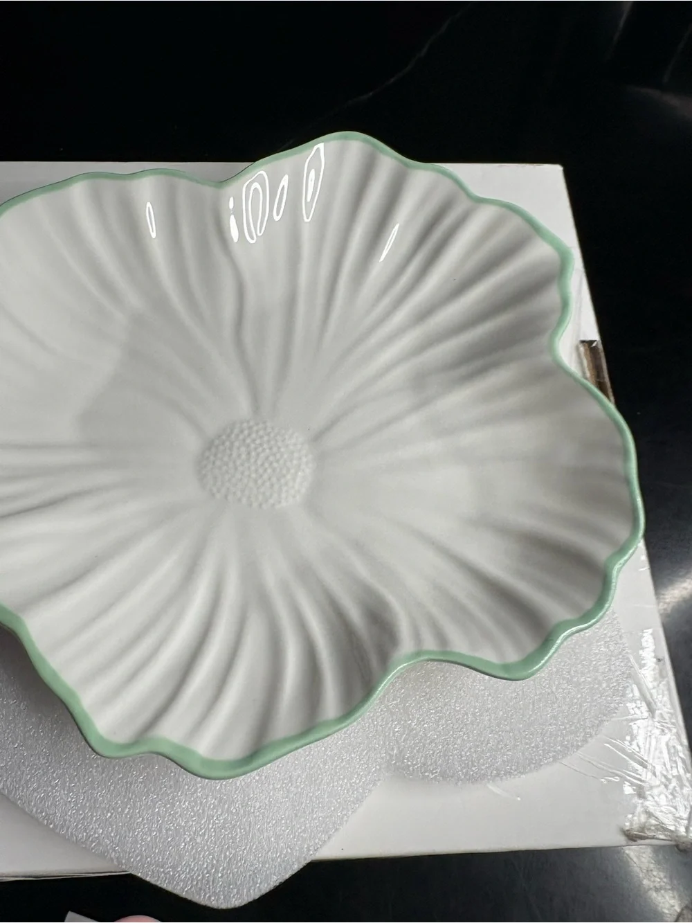 Lilly Pulitzer ceramic floral nesting dish set